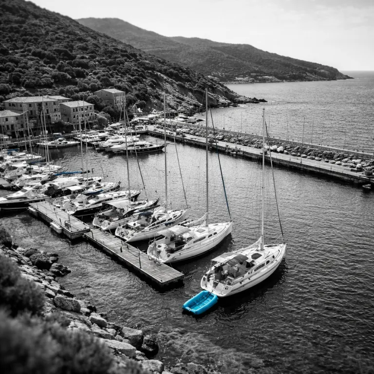 Voile autour du Cap Corse : trois jours en habitable au départ de Macinaggio
